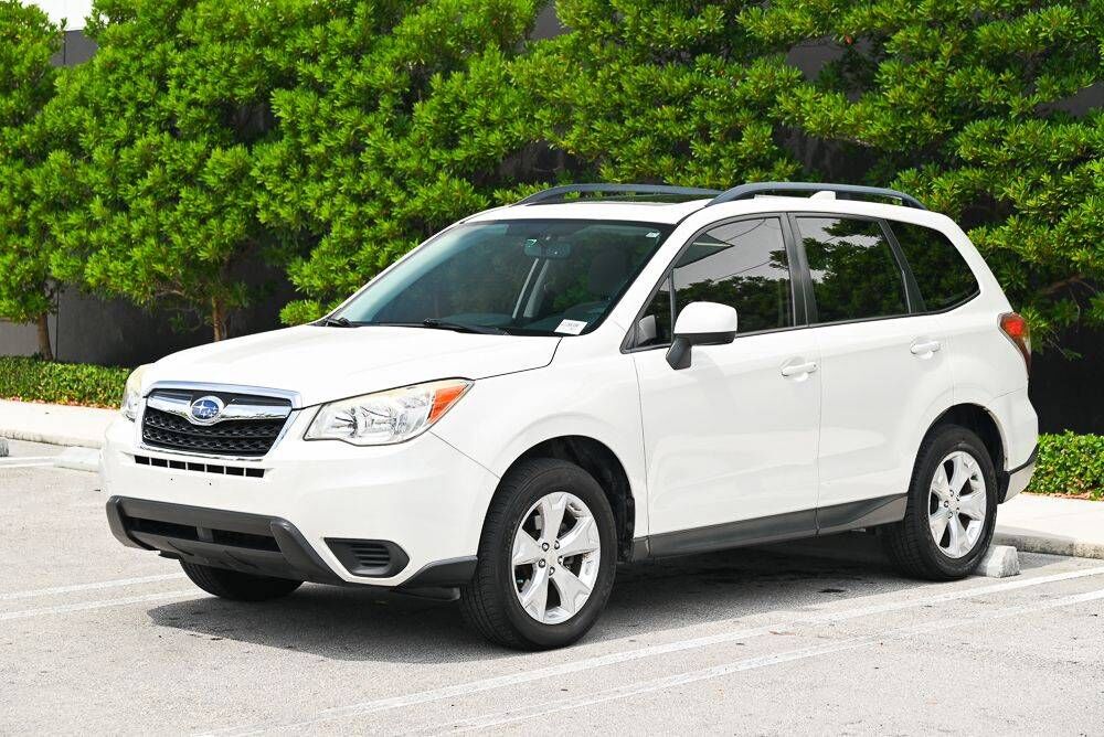 2016 SUBARU Forester