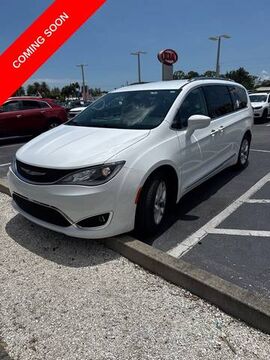 2018 CHRYSLER Pacifica