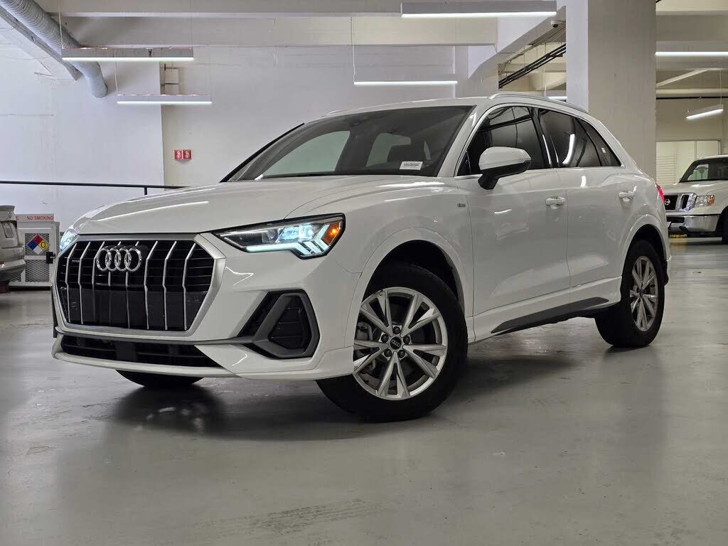2025 AUDI Q3