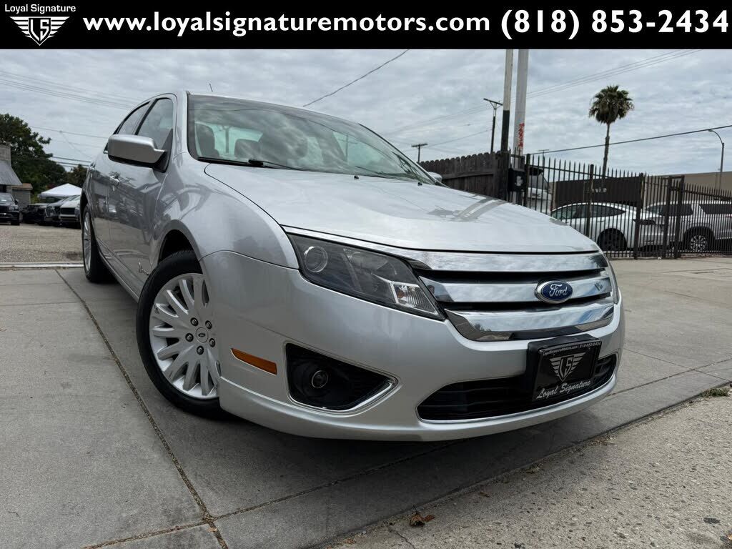 2011 FORD Fusion