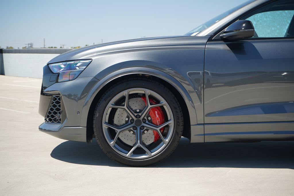 2026 Audi RS Q8