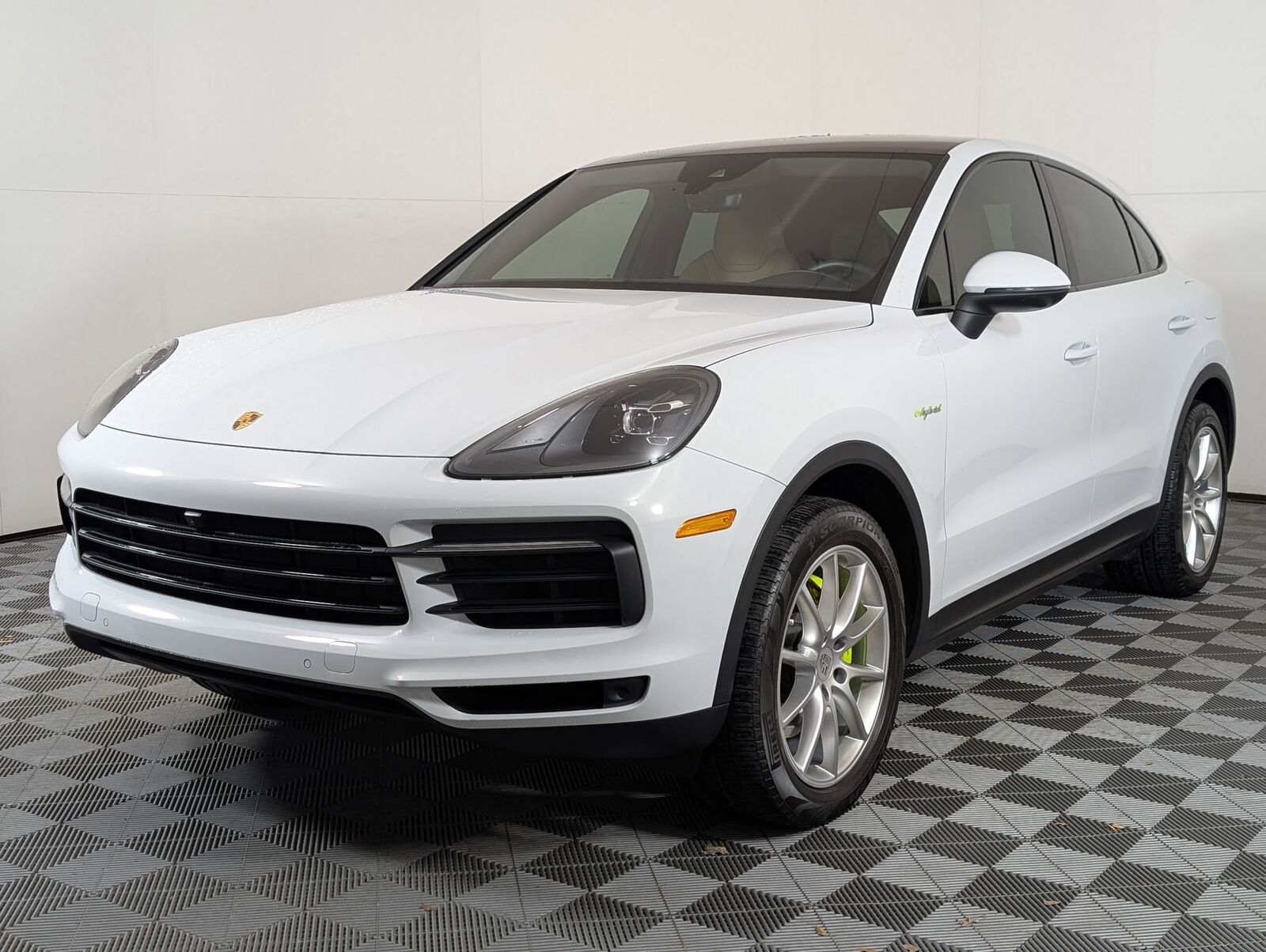 2021 PORSCHE Cayenne