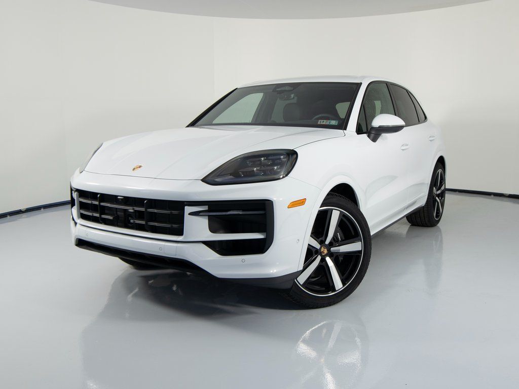 2026 PORSCHE Cayenne