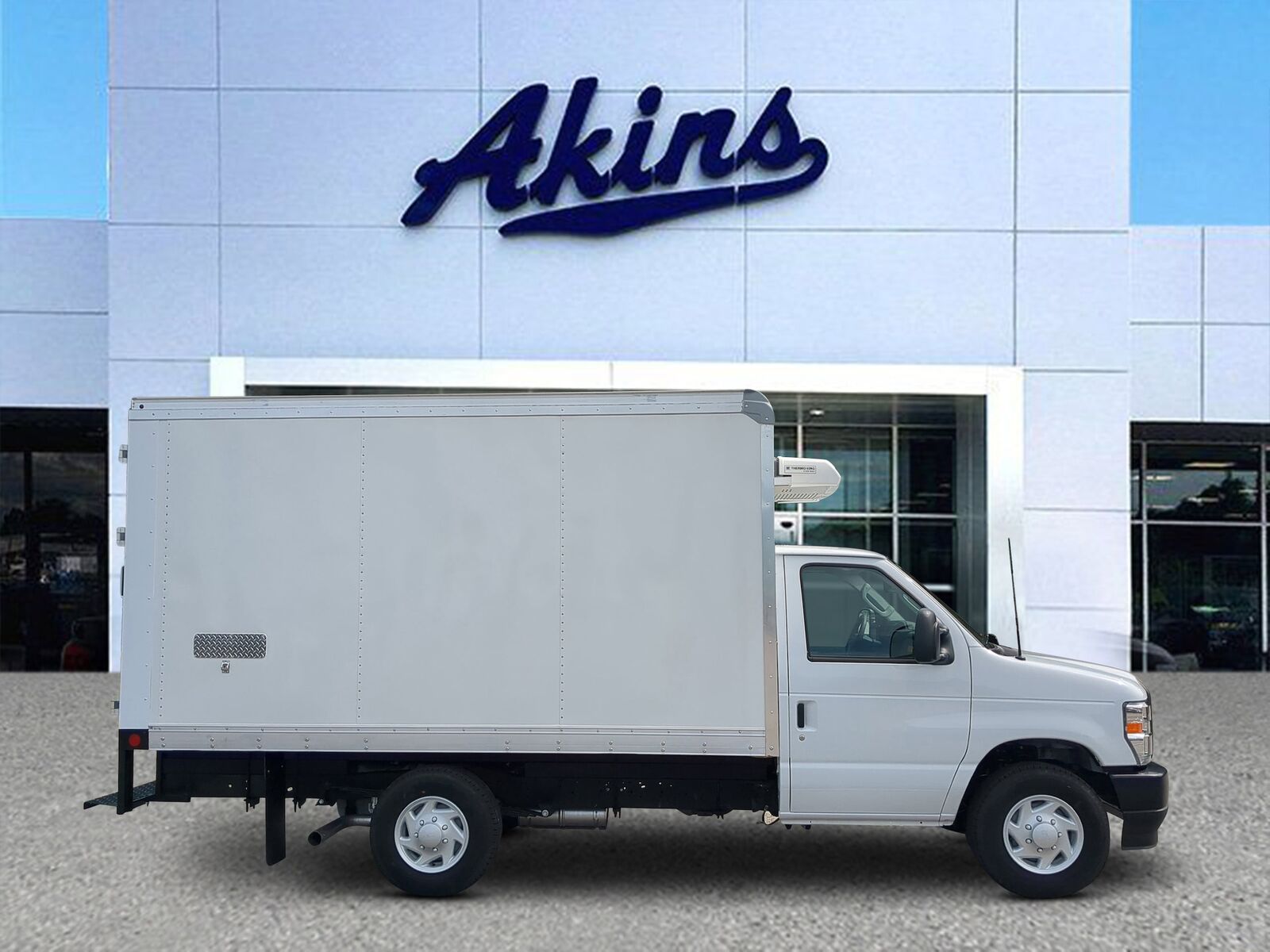 2026 FORD E-350