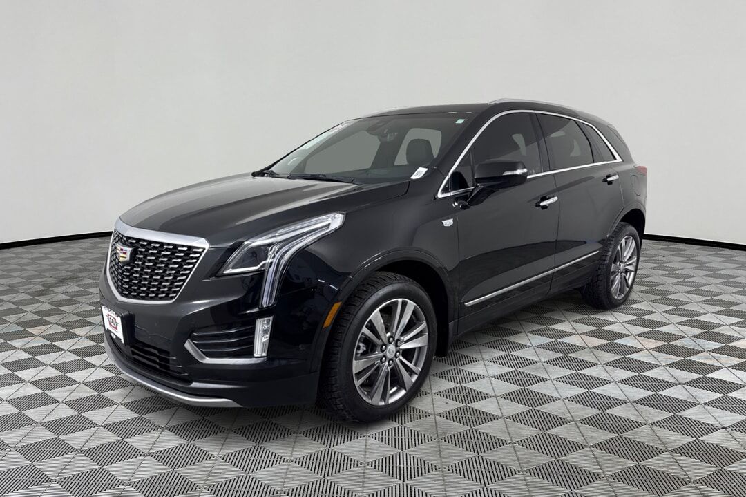 2022 CADILLAC XT5