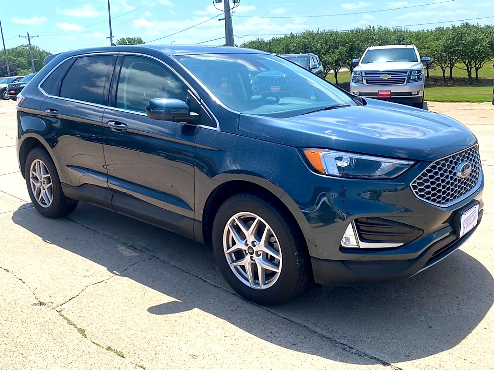 2024 FORD Edge