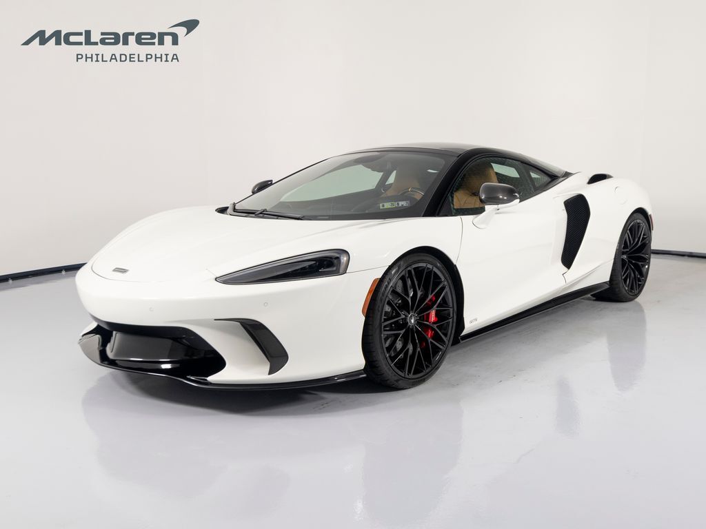 2025 MCLAREN GTS