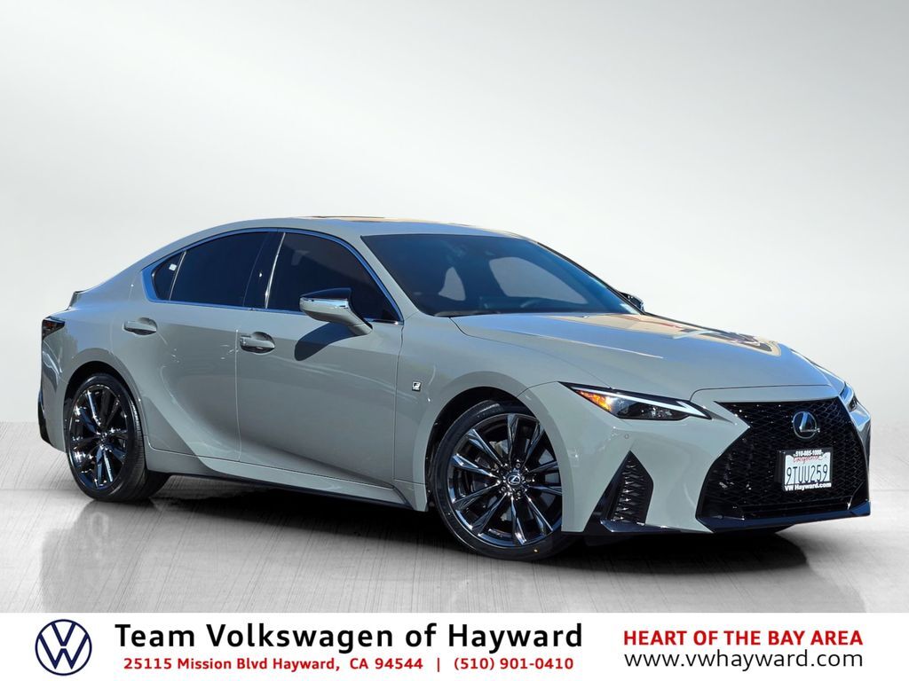2024 LEXUS IS