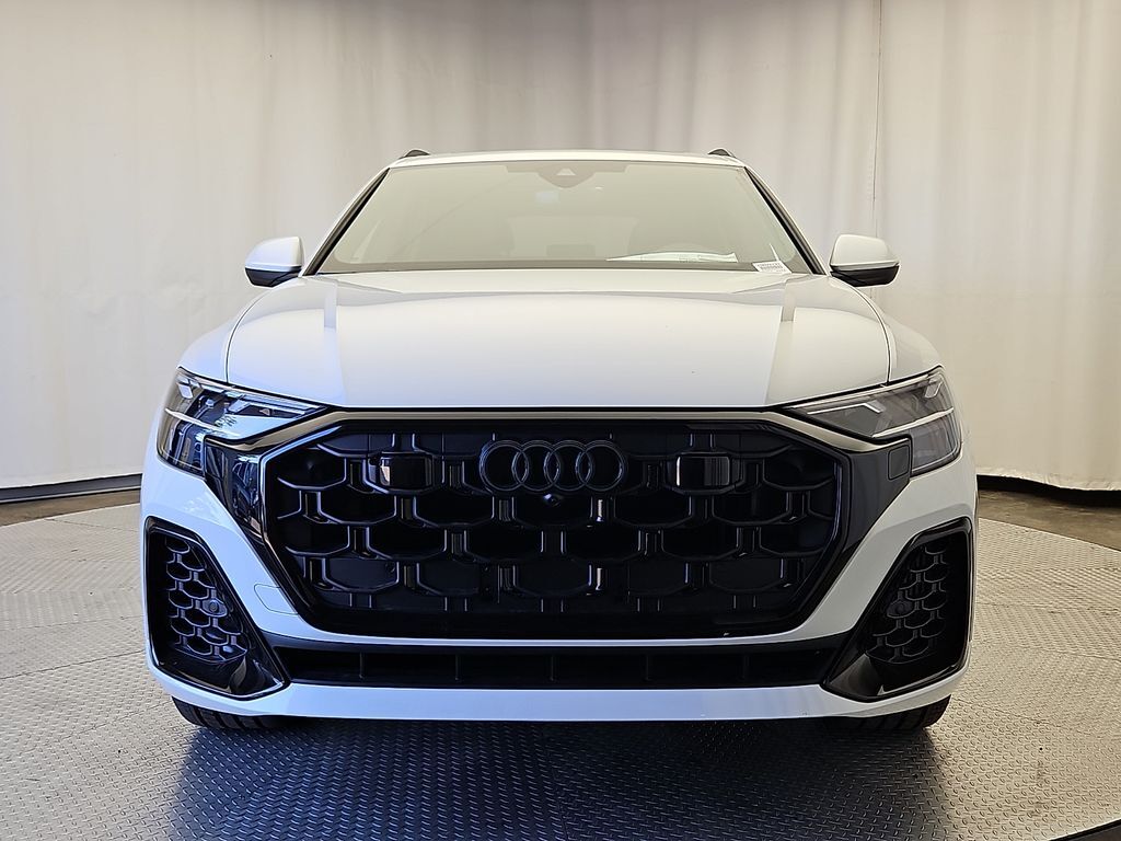 2026 Audi Q8