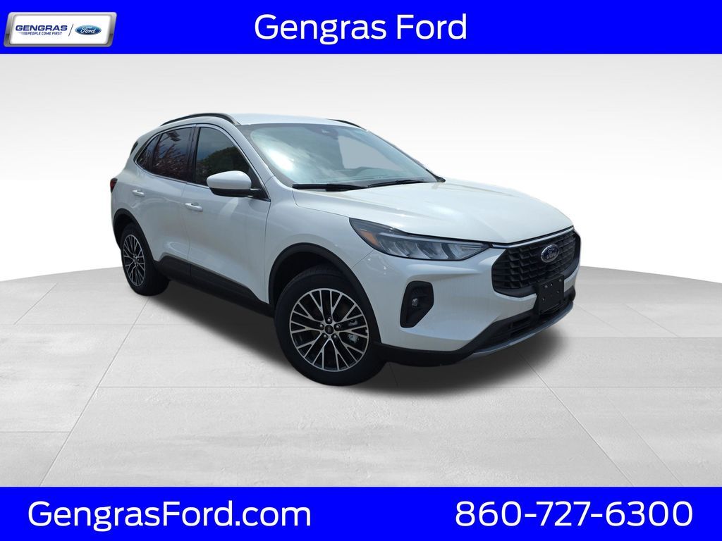 2025 FORD Escape