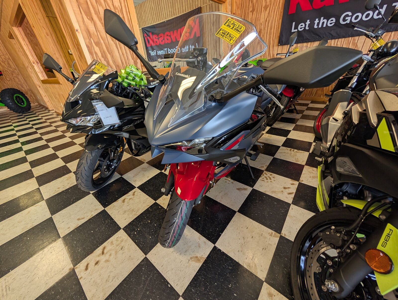 2026 KAWASAKI Ninja