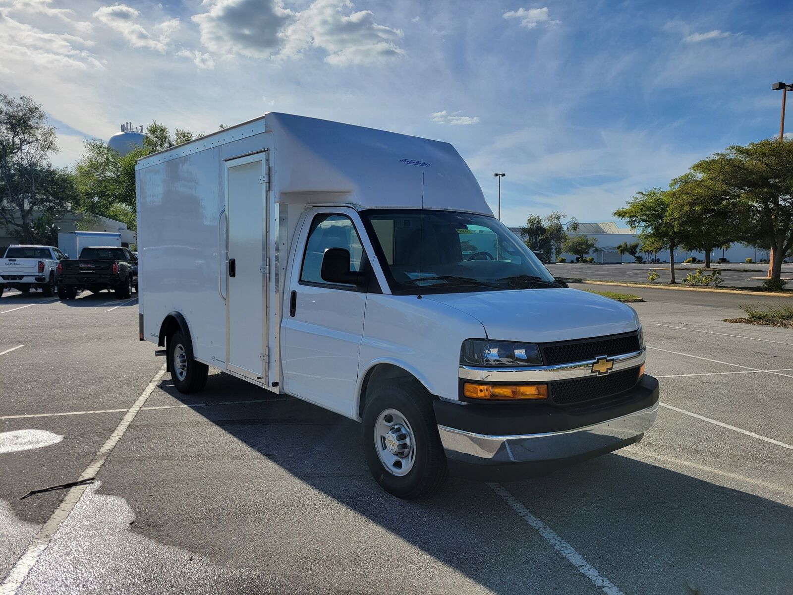 2025 CHEVROLET Express