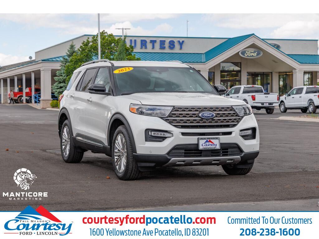 2023 FORD Explorer