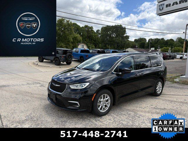 2023 CHRYSLER Pacifica
