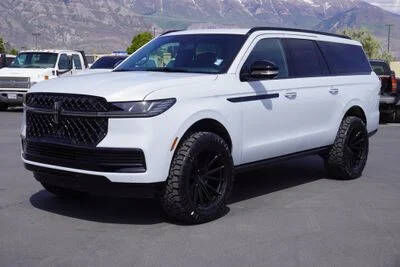 2026 LINCOLN Navigator L