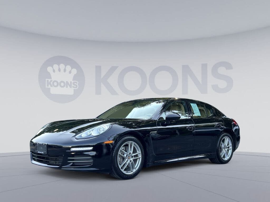 2014 PORSCHE Panamera