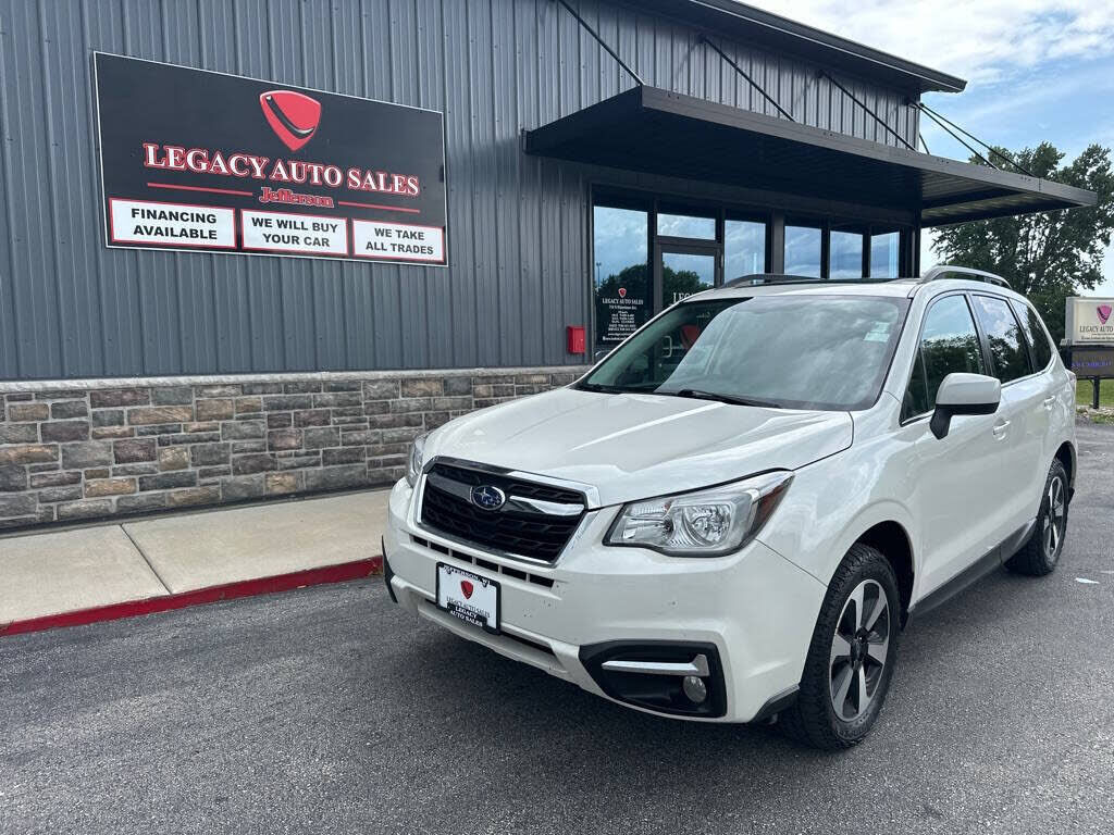 2018 SUBARU Forester
