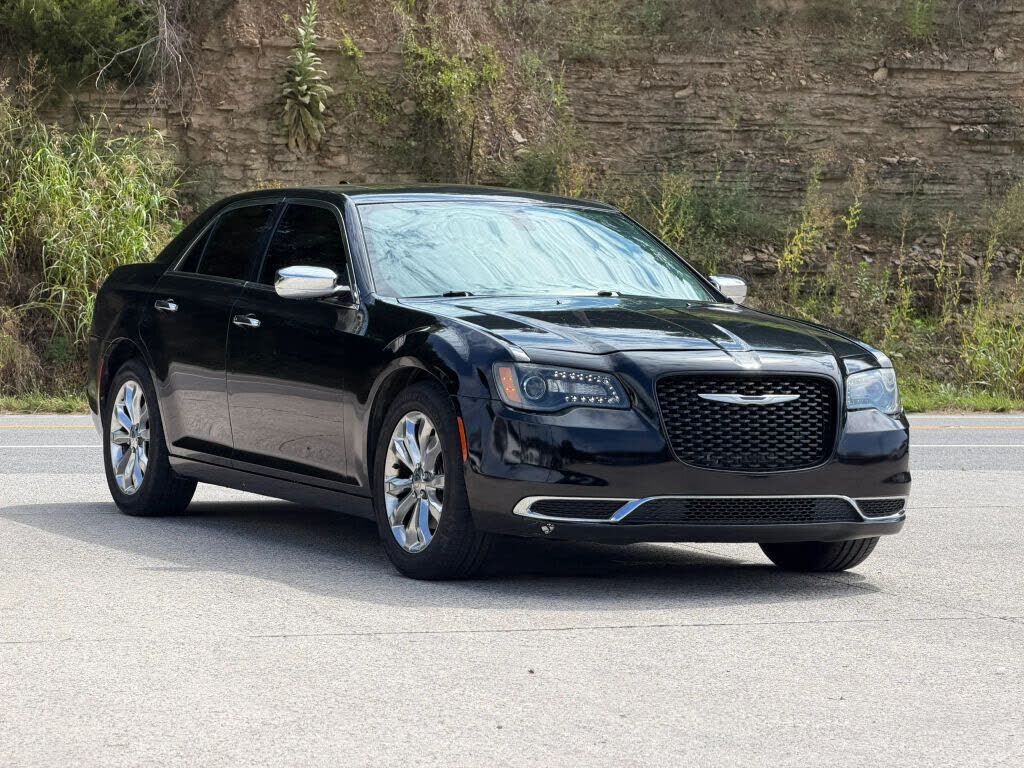 2016 CHRYSLER 300