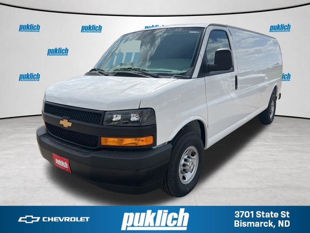 2026 CHEVROLET Express