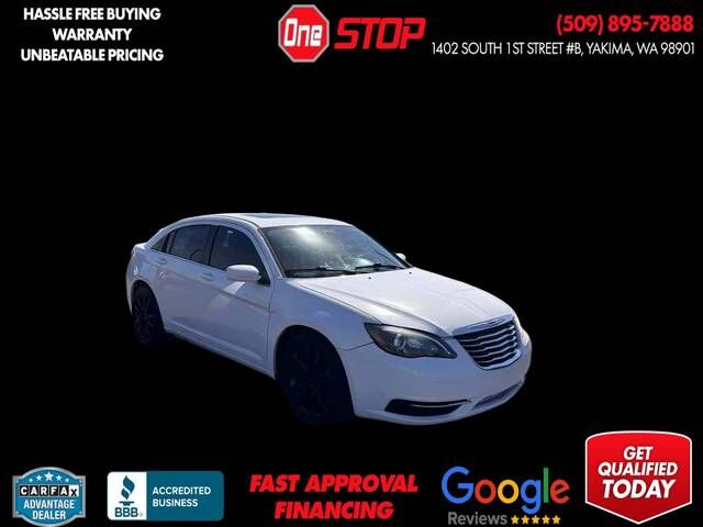 2013 CHRYSLER 200