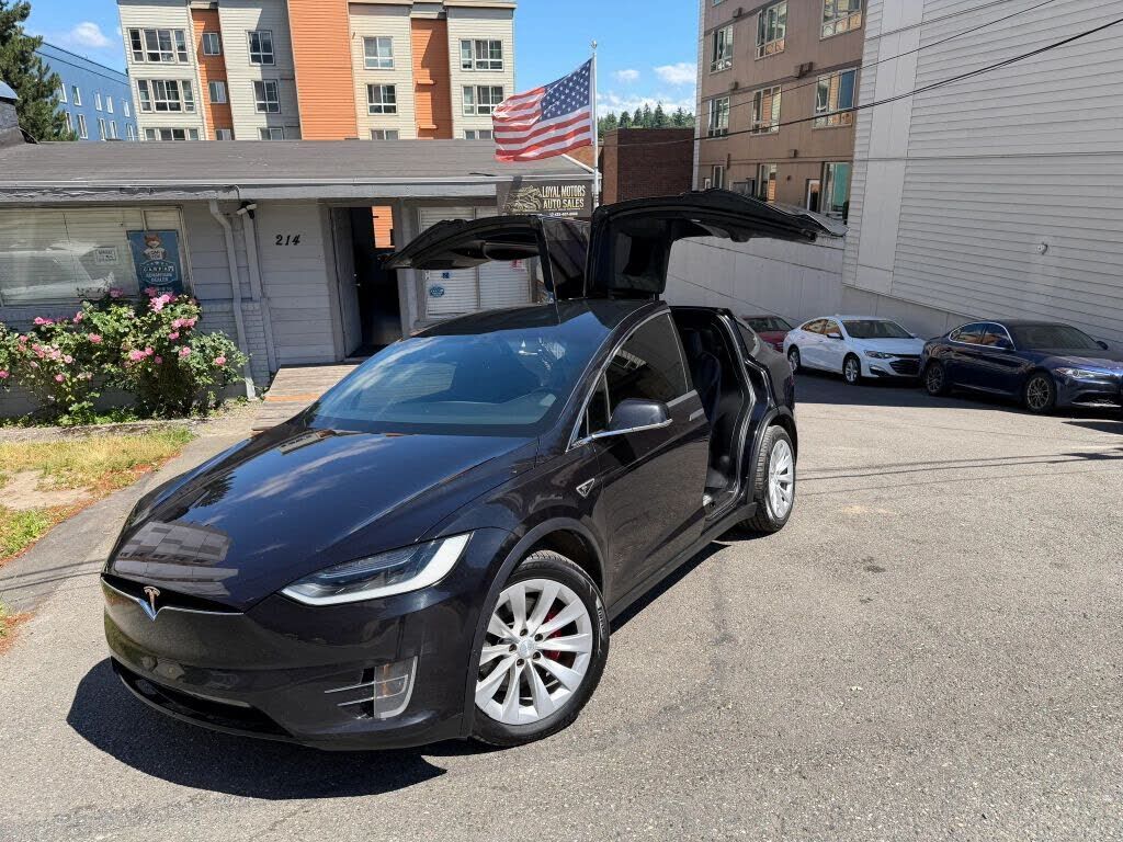 2016 TESLA Model X