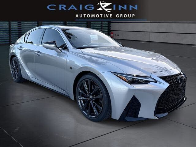 2025 LEXUS IS