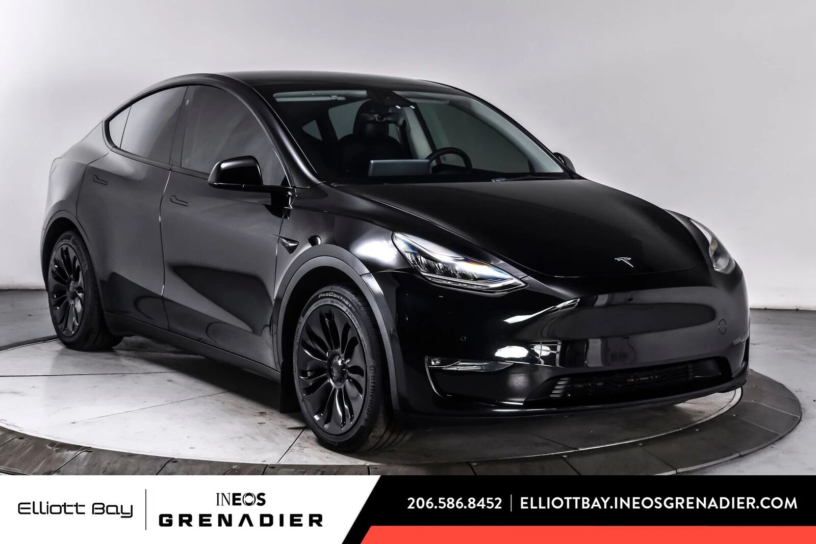 2022 TESLA Model Y