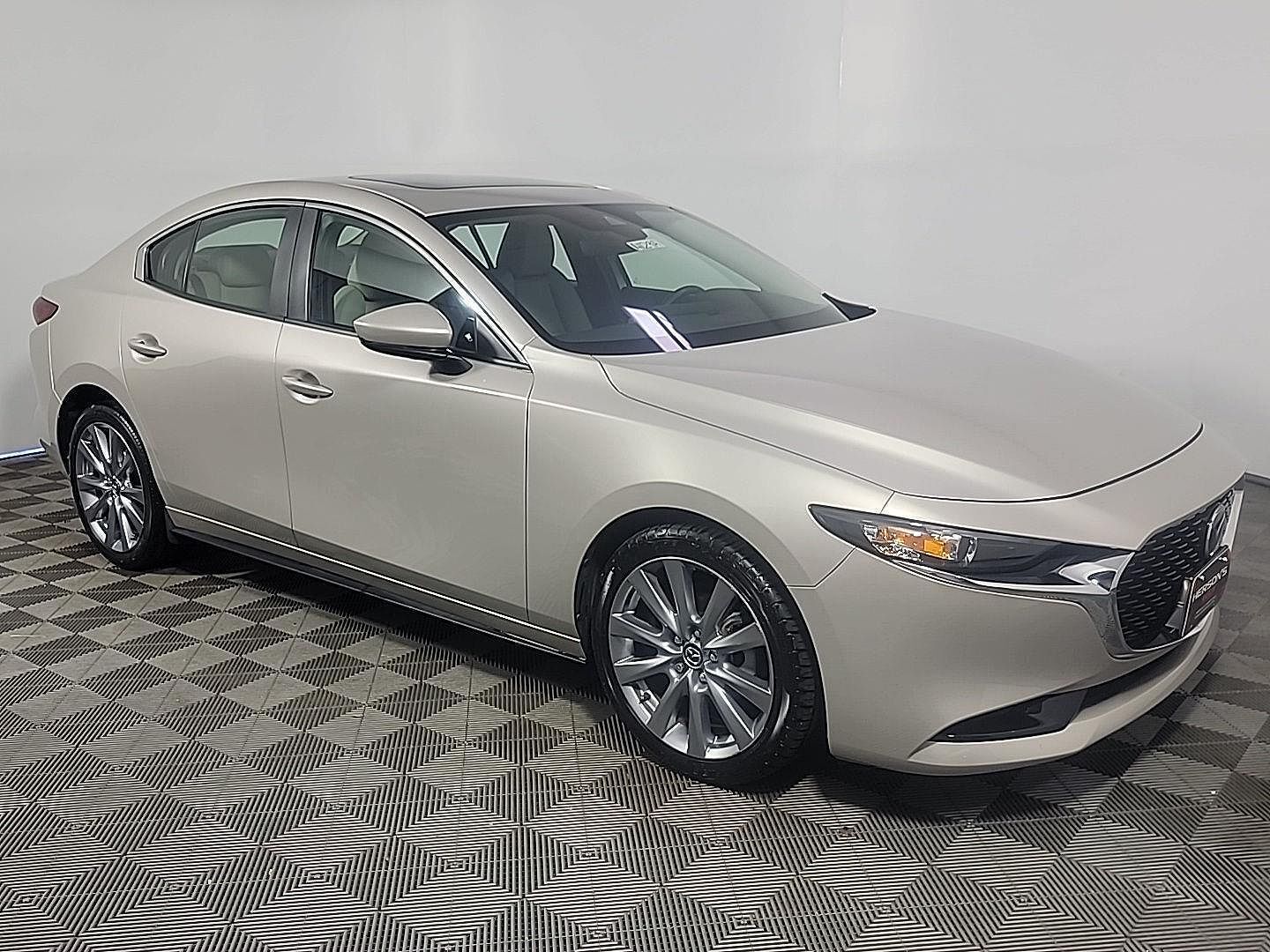 2023 MAZDA Mazda3