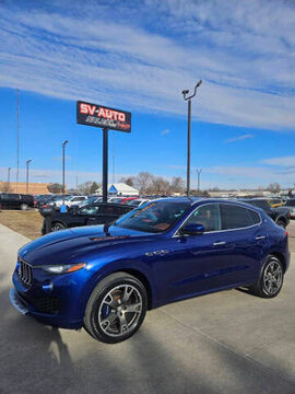 2017 MASERATI Levante