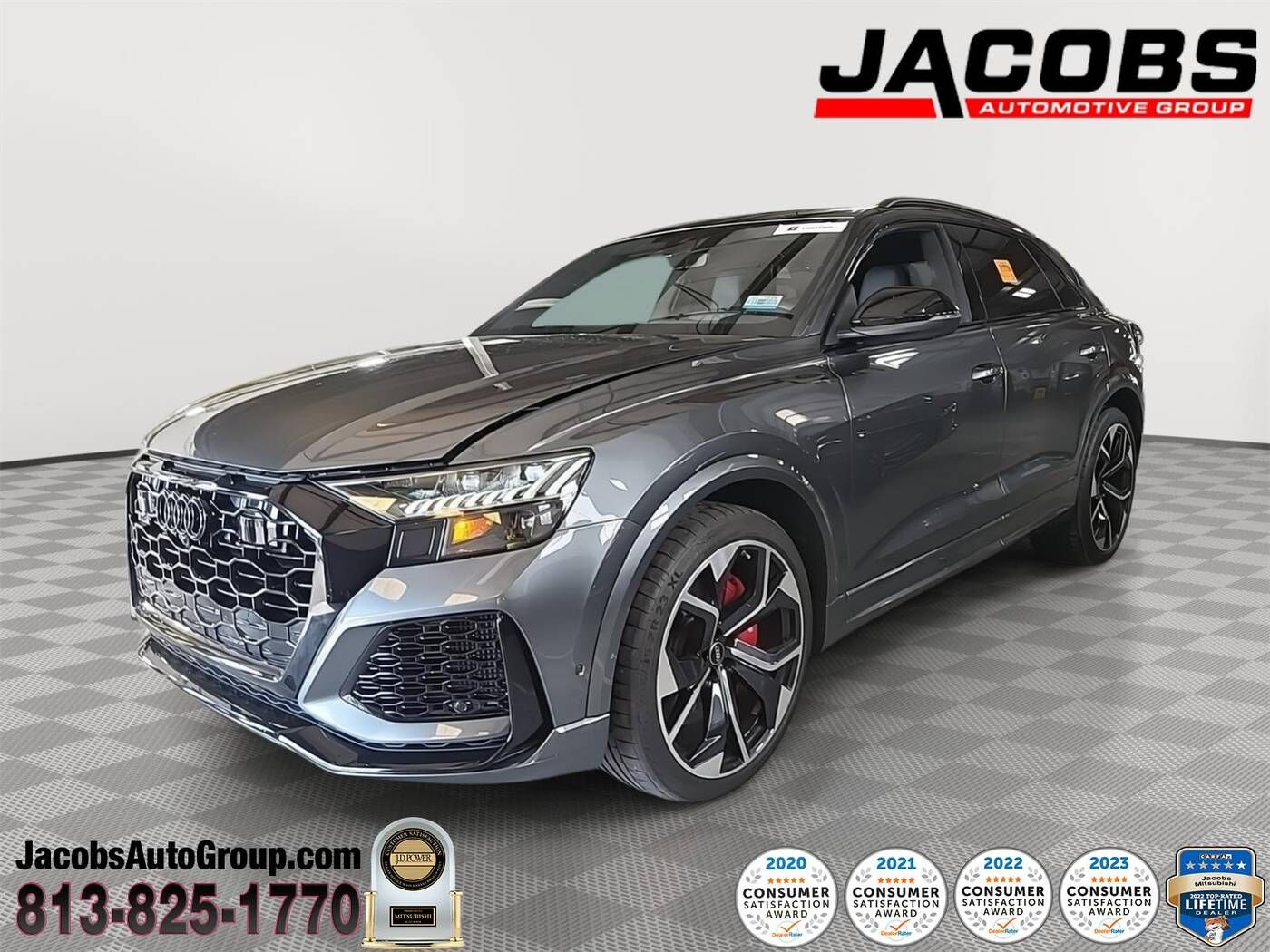 2024 AUDI RS Q8
