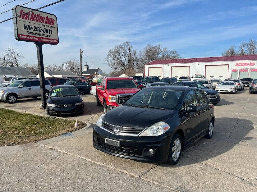 2010 NISSAN Versa