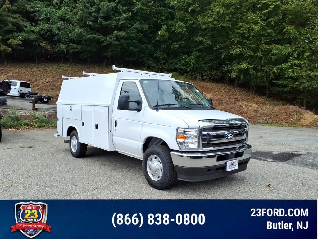 2026 FORD E-350
