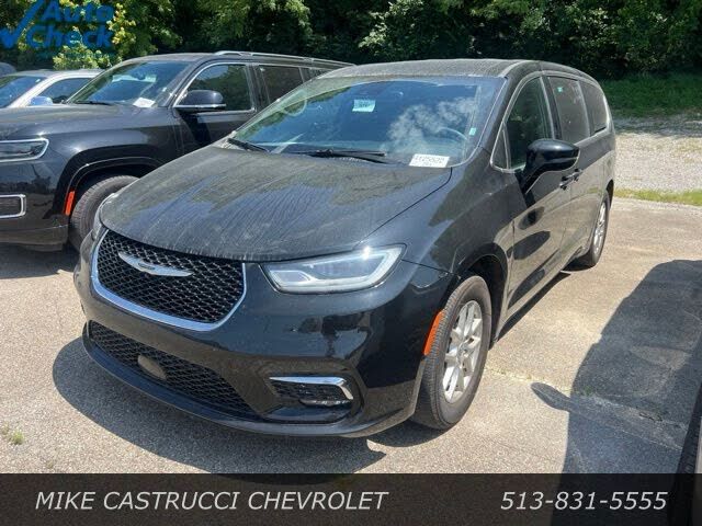 2025 CHRYSLER Pacifica