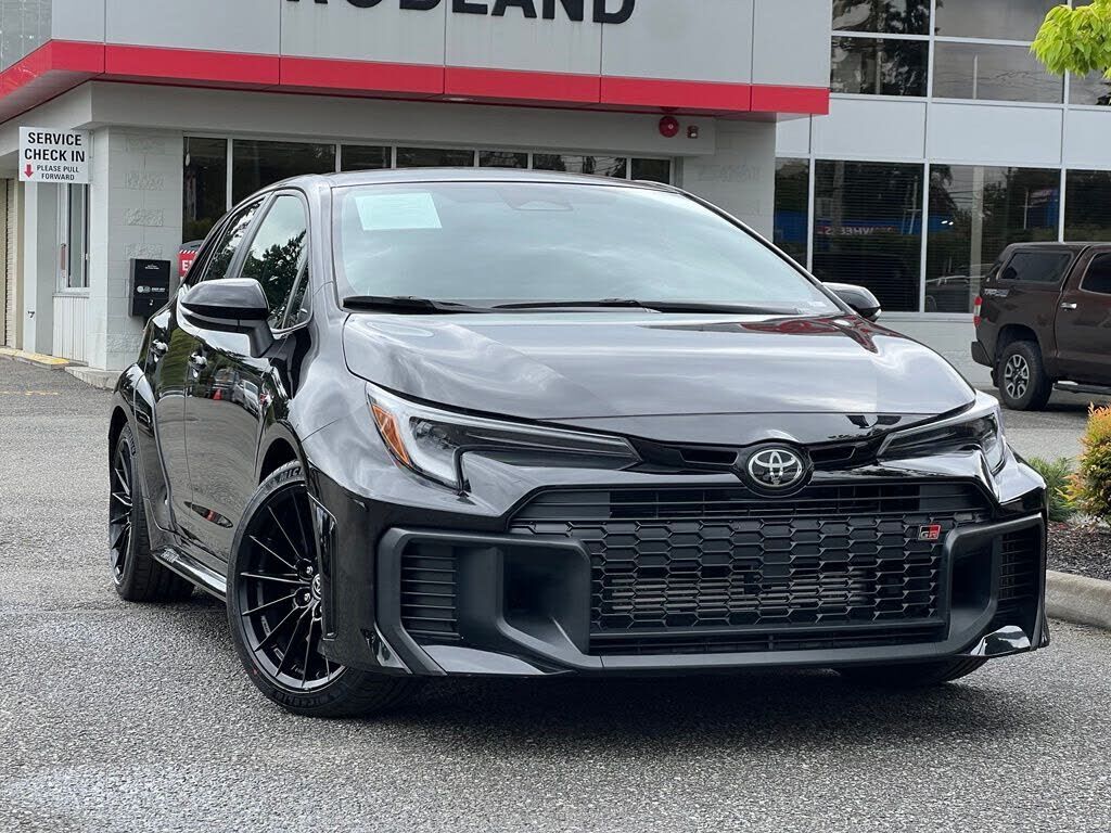 2025 TOYOTA GR COROLLA