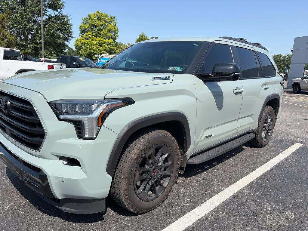 2026 TOYOTA Sequoia