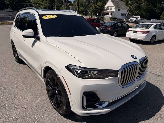 2022 BMW X7