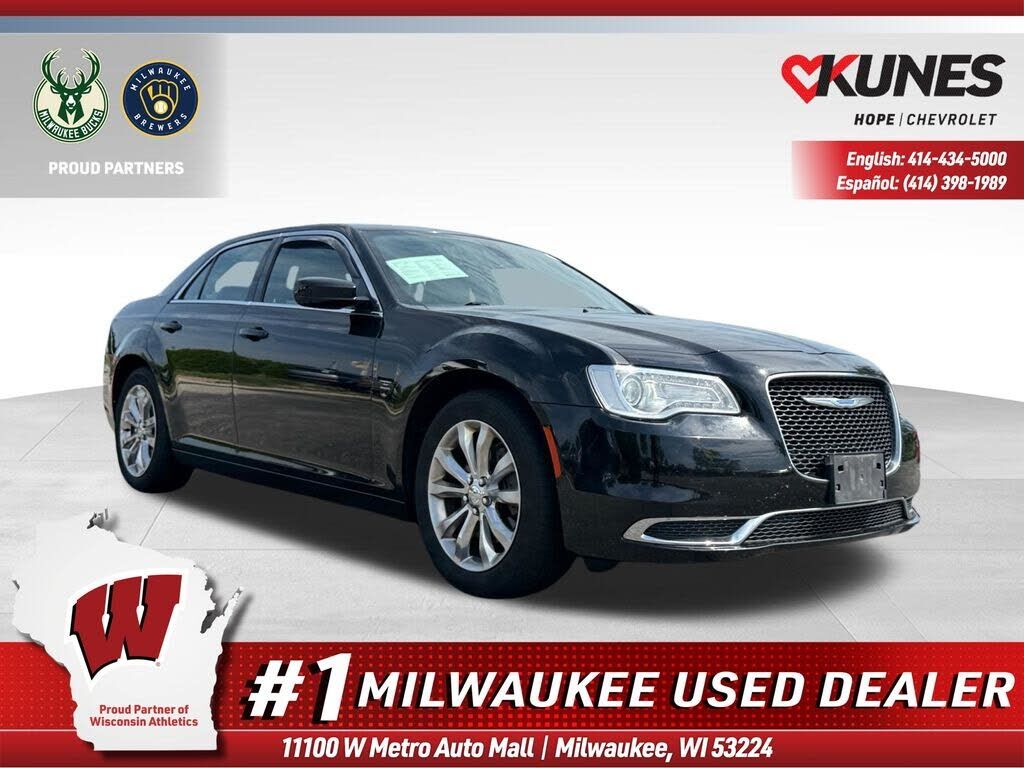 2018 CHRYSLER 300