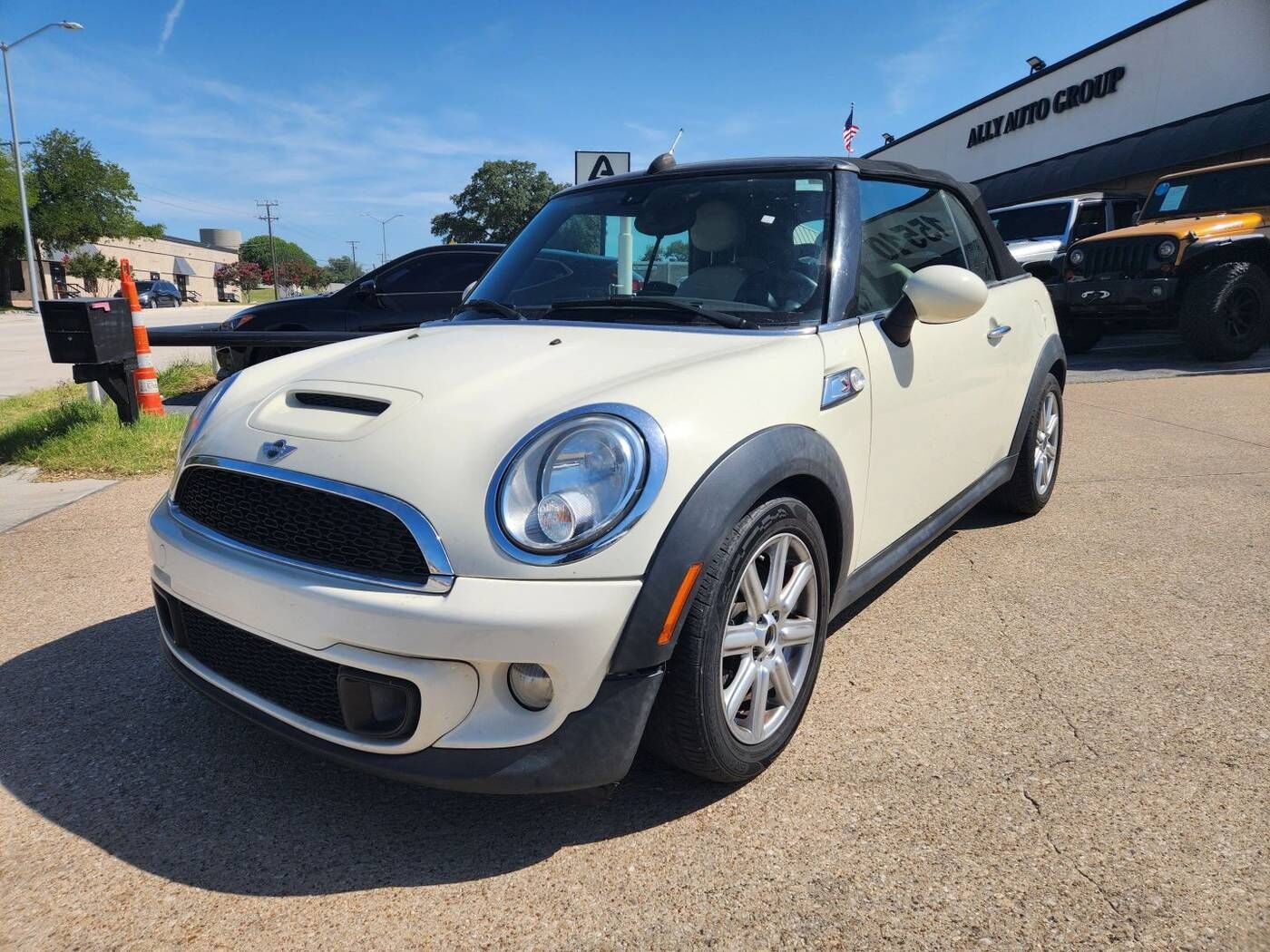 2014 MINI Cooper Convertible