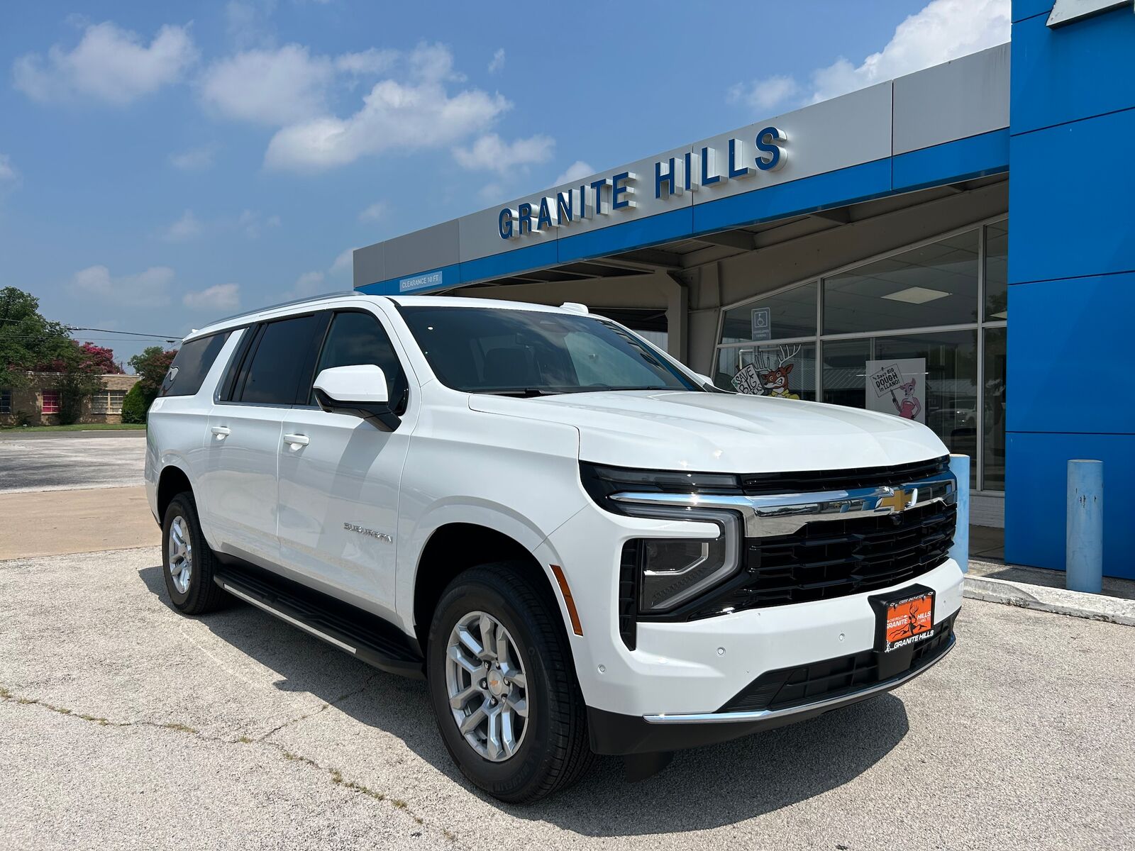 2026 CHEVROLET Suburban
