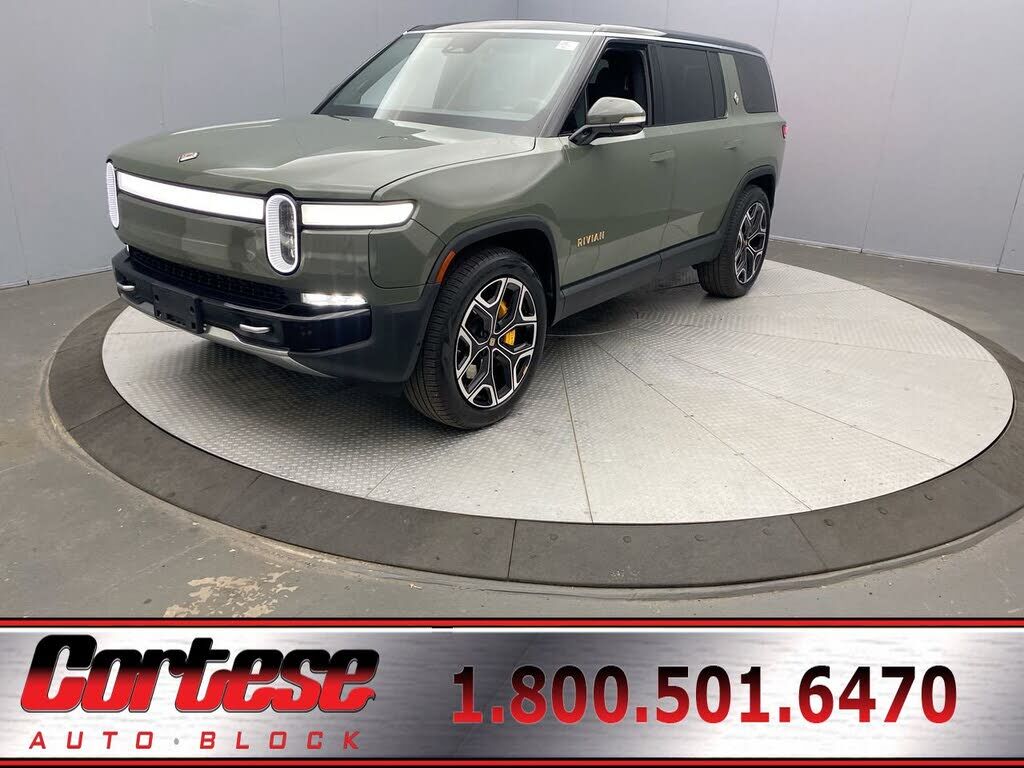 2022 RIVIAN R1S