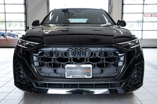 2026 Audi Q8