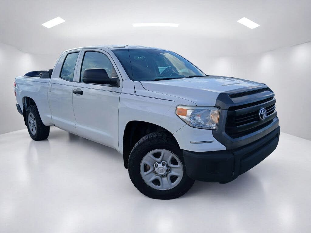 2017 TOYOTA Tundra