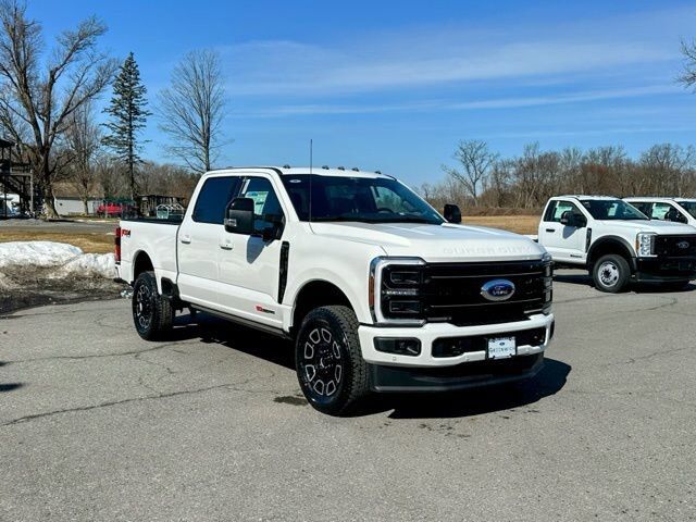 2025 FORD F-350