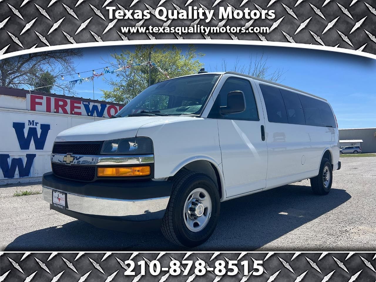 2020 CHEVROLET Express