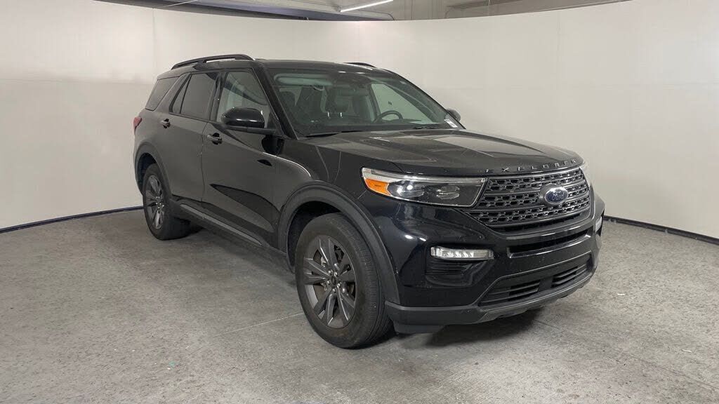 2023 FORD Explorer