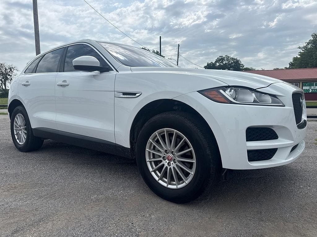 2019 JAGUAR F-Pace