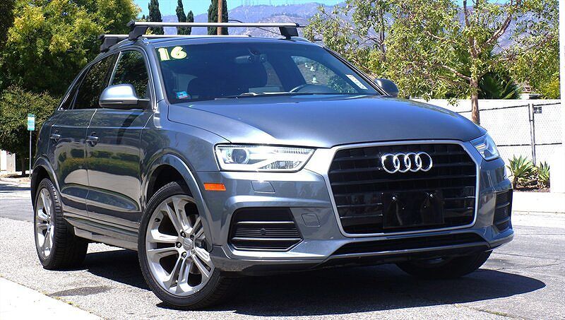 2016 AUDI Q3