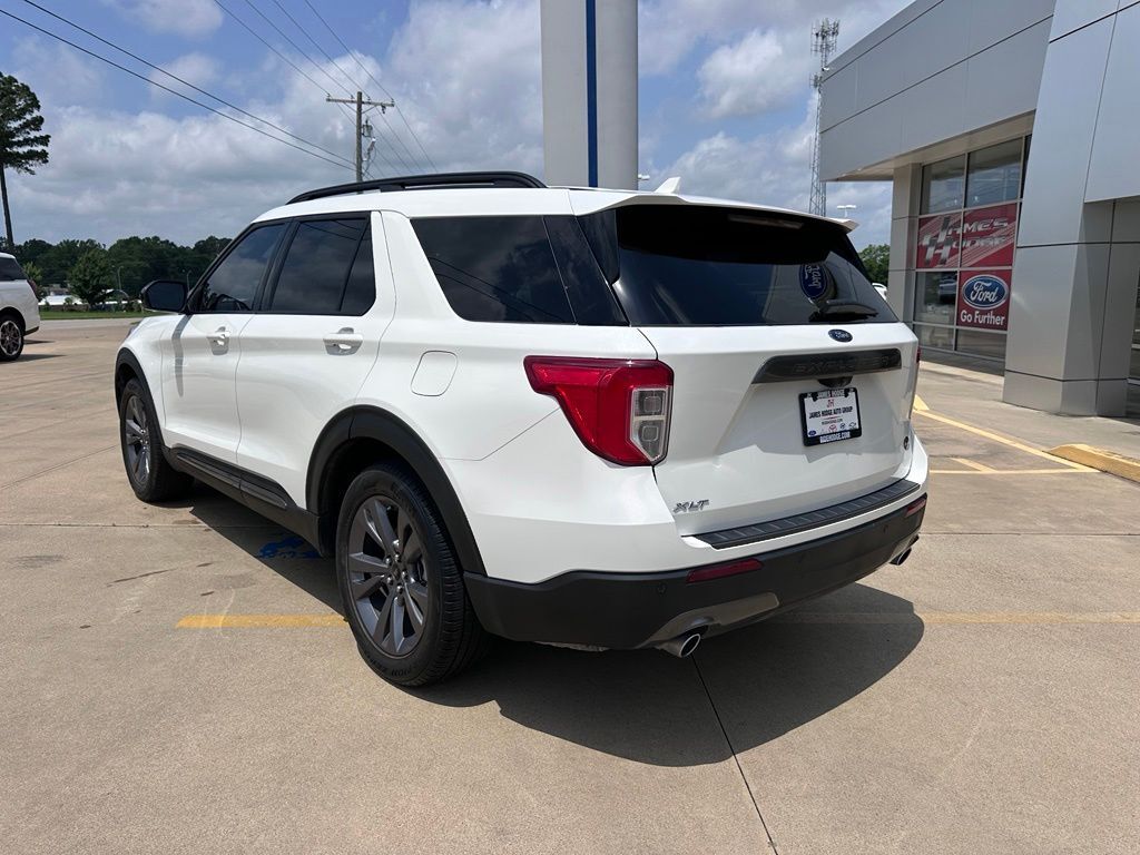 2023 FORD Explorer