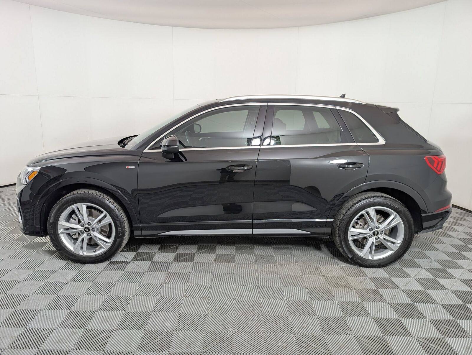 2024 Audi Q3