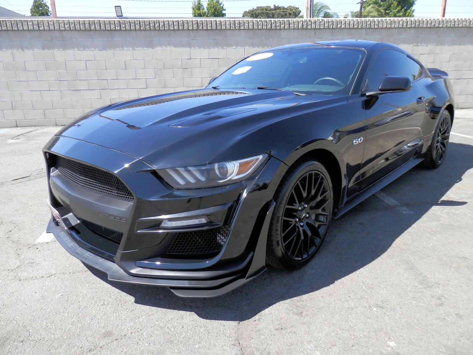 2017 FORD Mustang
